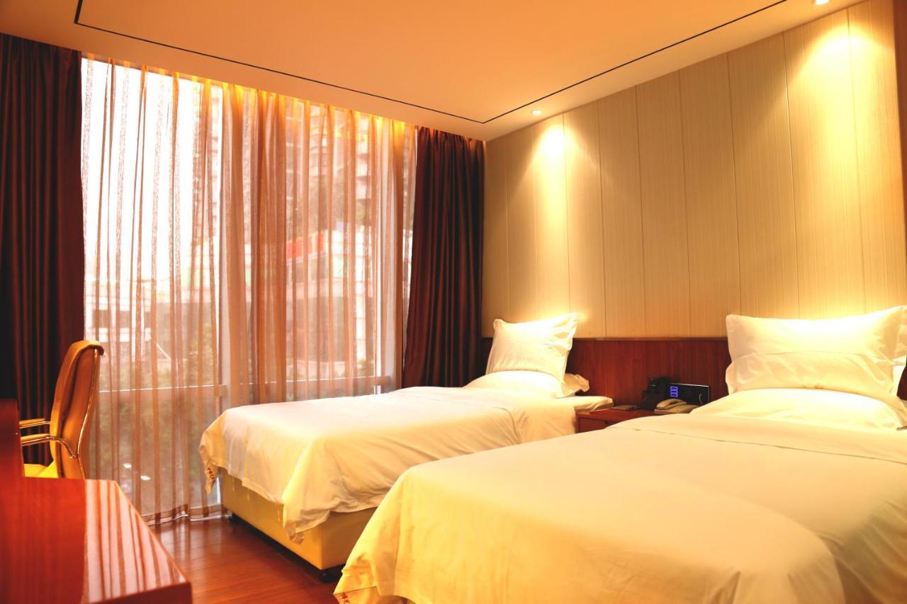 Zhongbo Art Hotel Гуанджоу Екстериор снимка