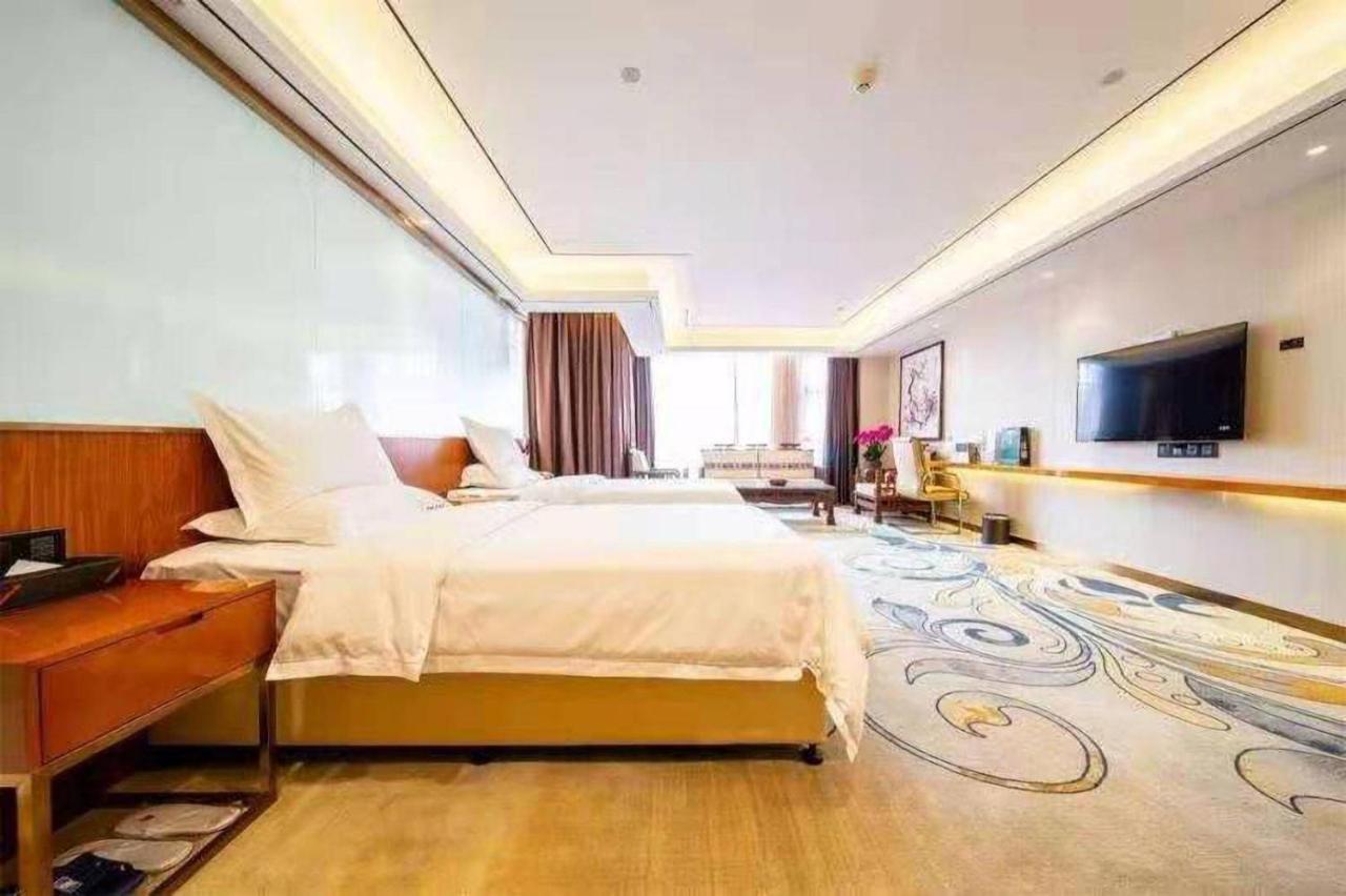 Zhongbo Art Hotel Гуанджоу Екстериор снимка