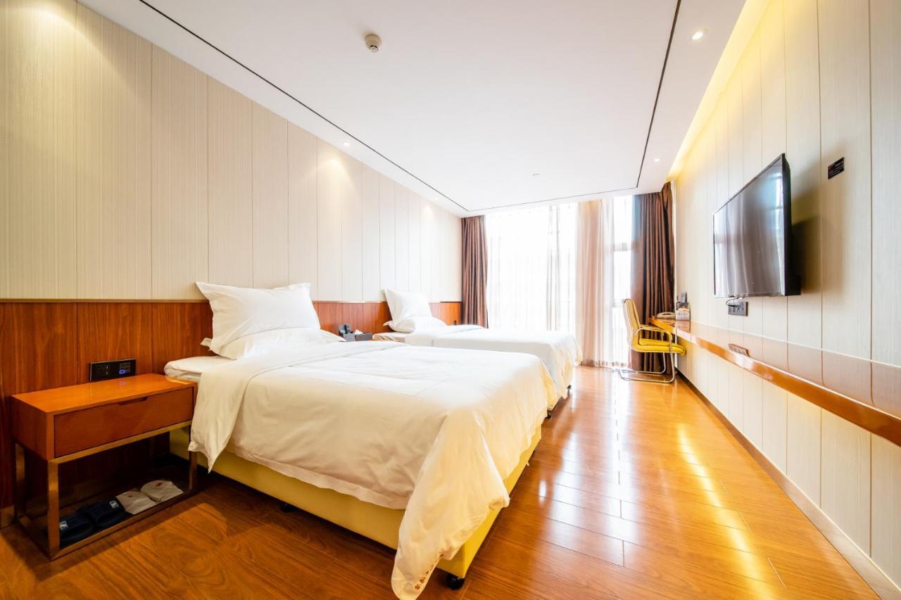 Zhongbo Art Hotel Гуанджоу Екстериор снимка