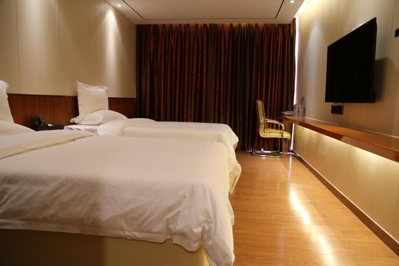 Zhongbo Art Hotel Гуанджоу Екстериор снимка