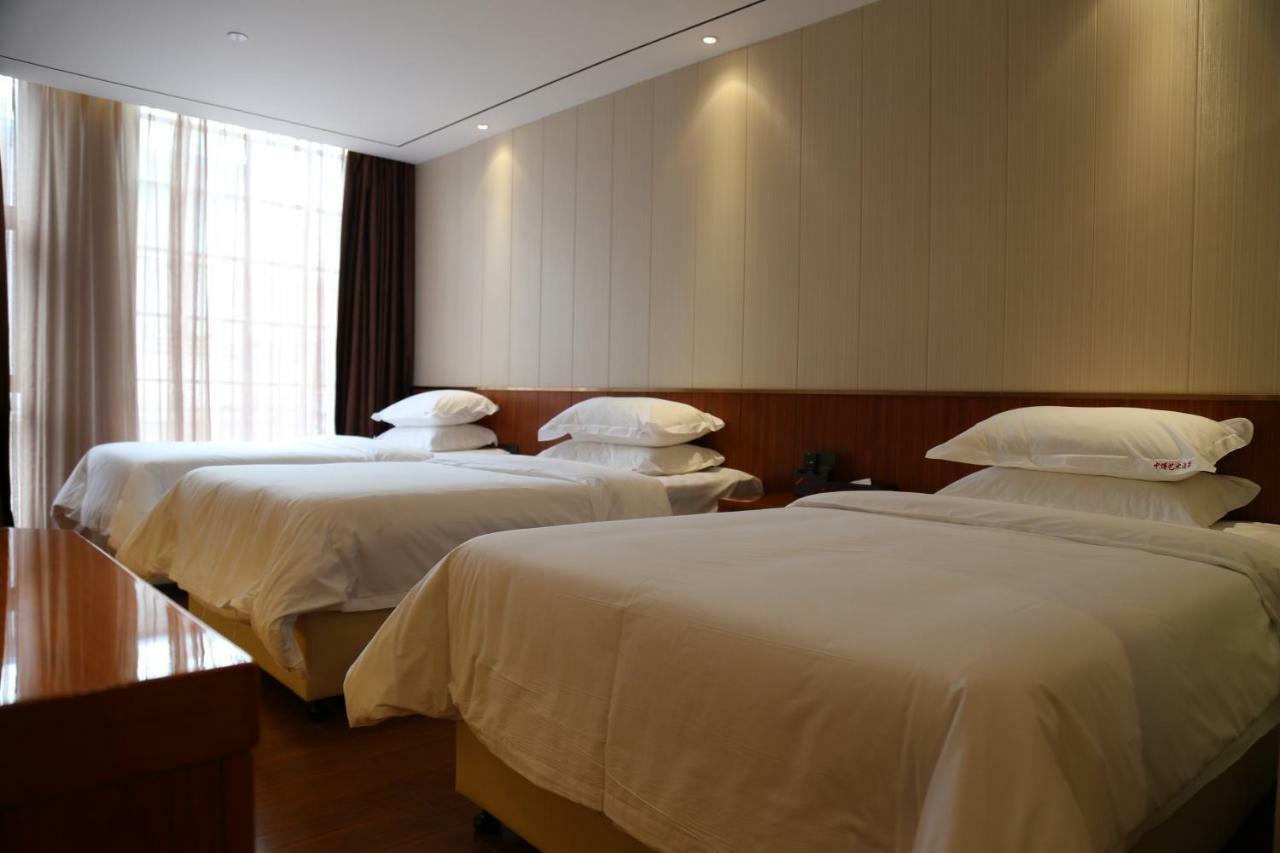 Zhongbo Art Hotel Гуанджоу Екстериор снимка